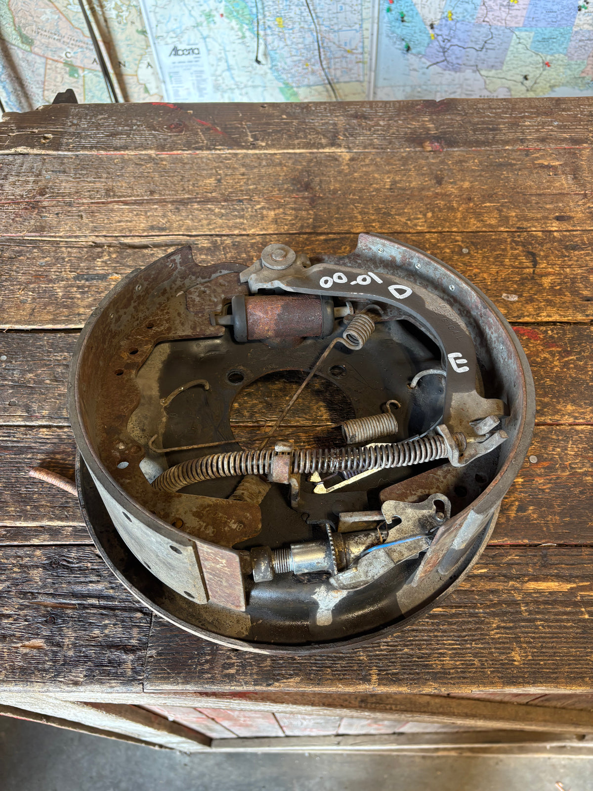 00-01 Dodge Ram Dana 80 Driver Side Backing Plate