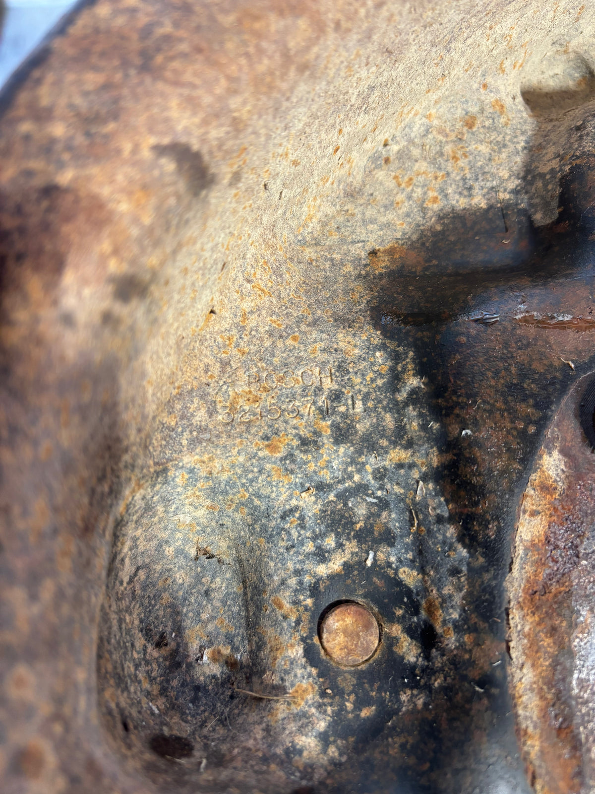 00-01 Dodge Ram Dana 80 Driver Side Backing Plate