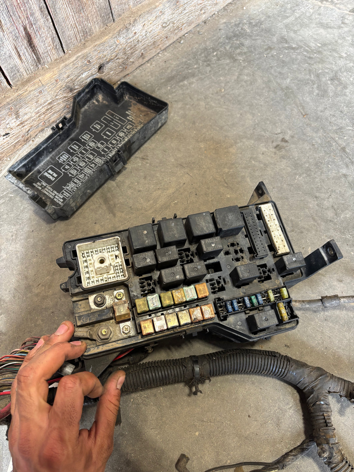 02 Dodge Ram Cummins Engine Bay Wiring Harness Fusebox