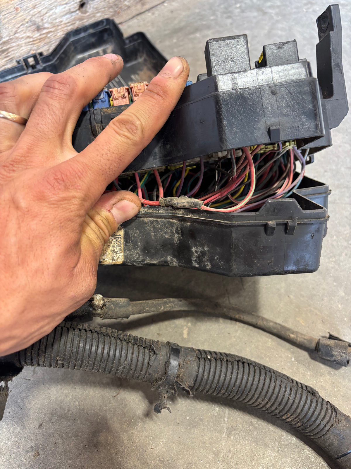 02 Dodge Ram Cummins Engine Bay Wiring Harness Fusebox