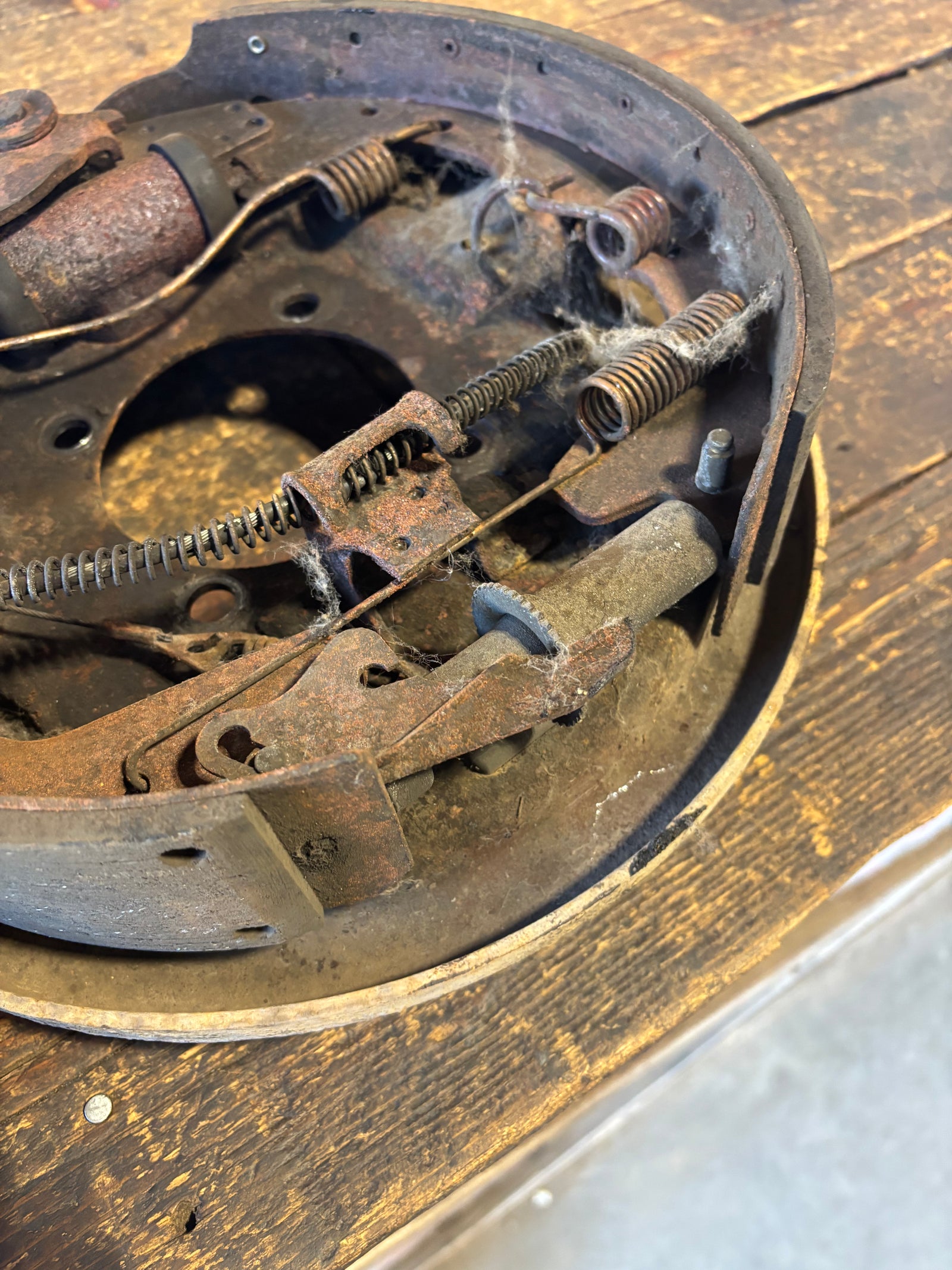 89-'93 Dodge Ram Singlewheel Passenger Side Brake Backing Plate