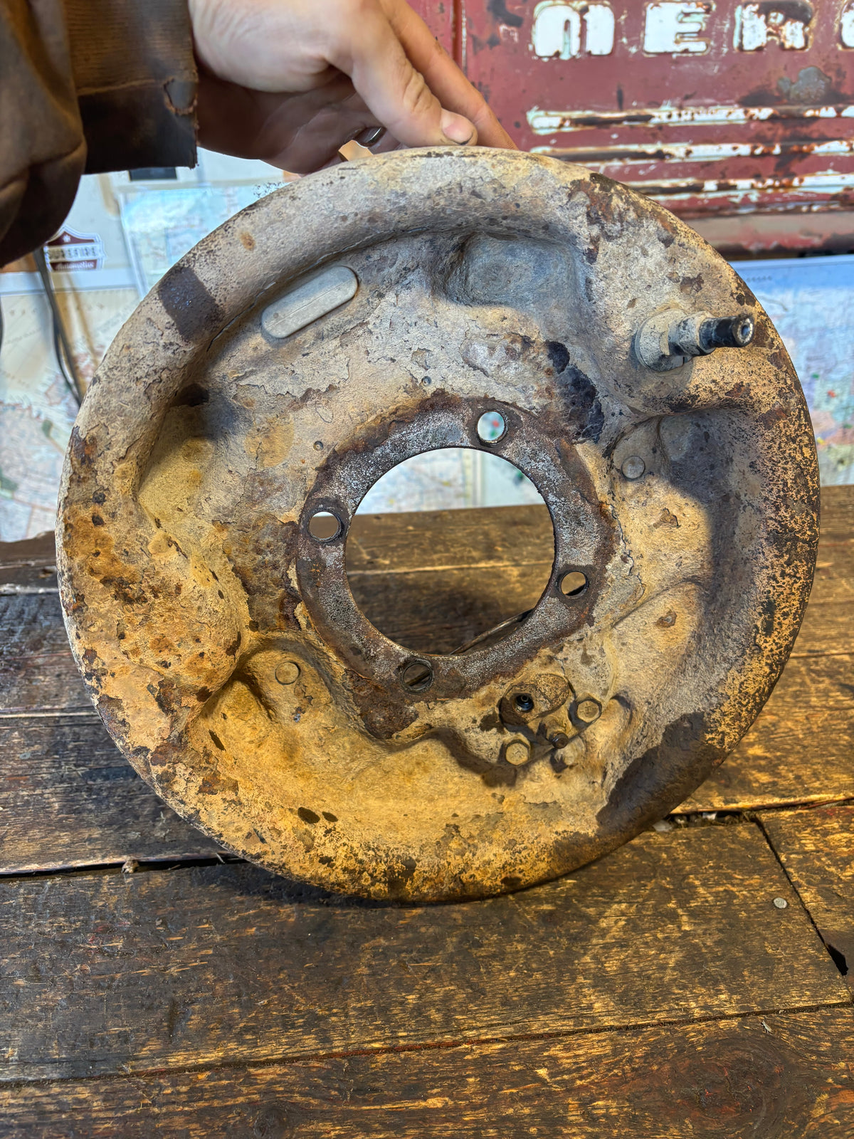 89-&#39;93 Dodge Ram Singlewheel Passenger Side Brake Backing Plate