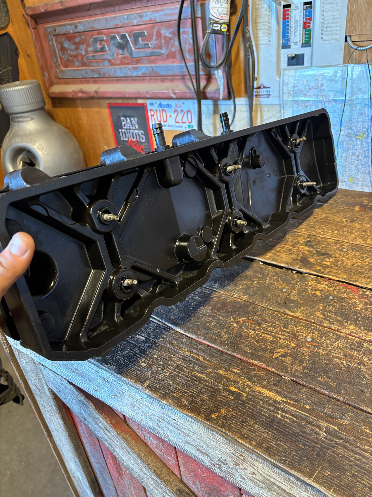 07 - &#39;12 Dodge Ram 6.7L Cummins Valve Cover Set