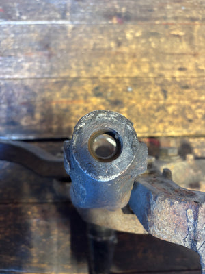 89-'93 Dodge Ram Cummins 2WD D Driver Side Steering Knuckle