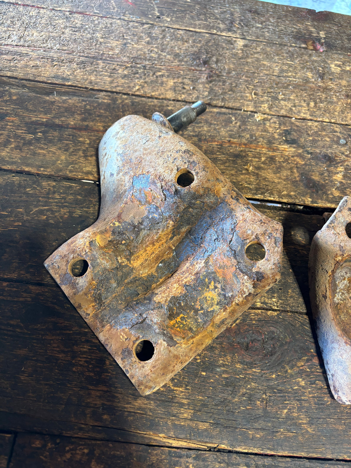 89-&#39;93 Dodge Ram Cummins Rear Leafspring Saddle