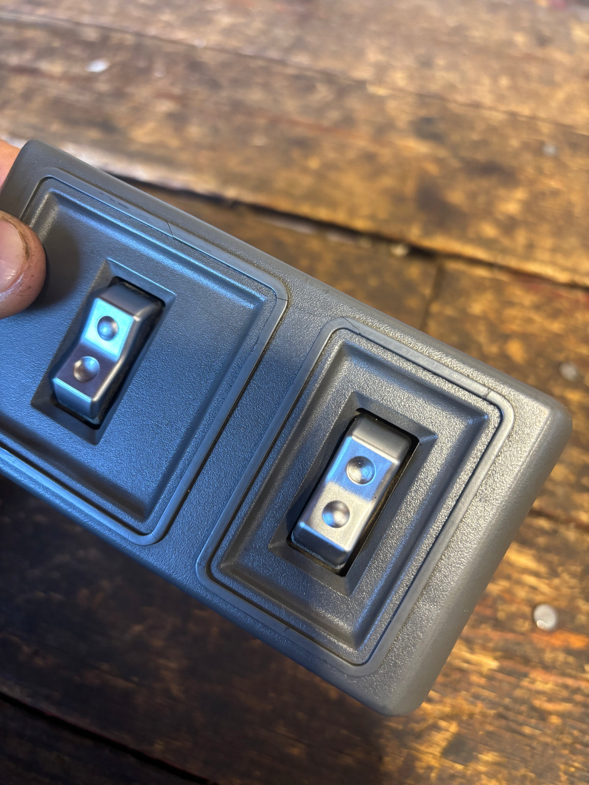 89-&#39;93 Dodge Ram 1st Gen Cummins Window Switch