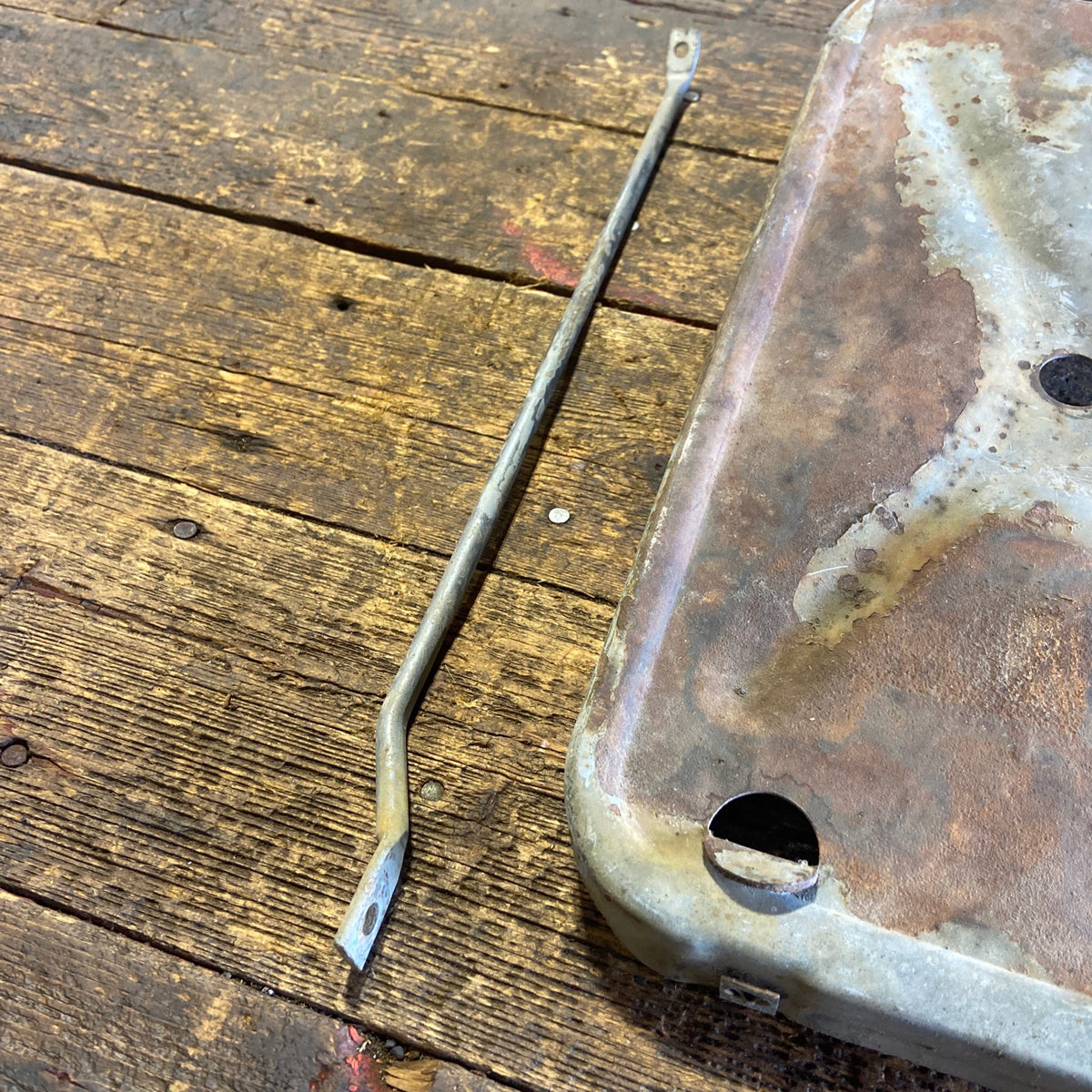 89-&#39;93 Dodge Ram Cummins Battery Tray Holder First Gen Nice Shape Not Rusty