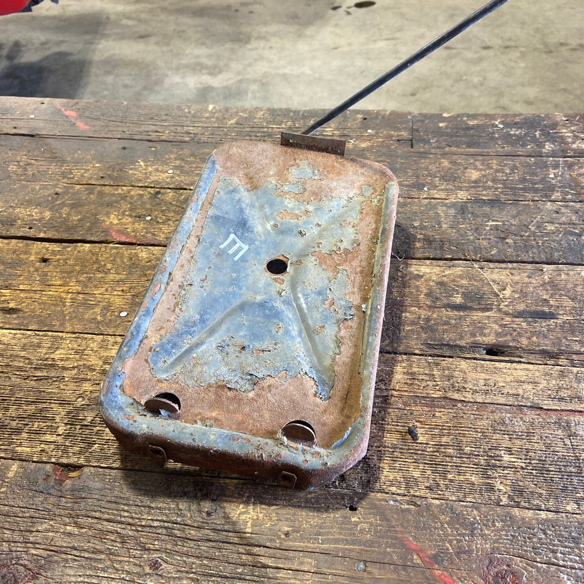 89-&#39;93 Dodge Ram Battery Tray Holder First Gen Cummins Low Km