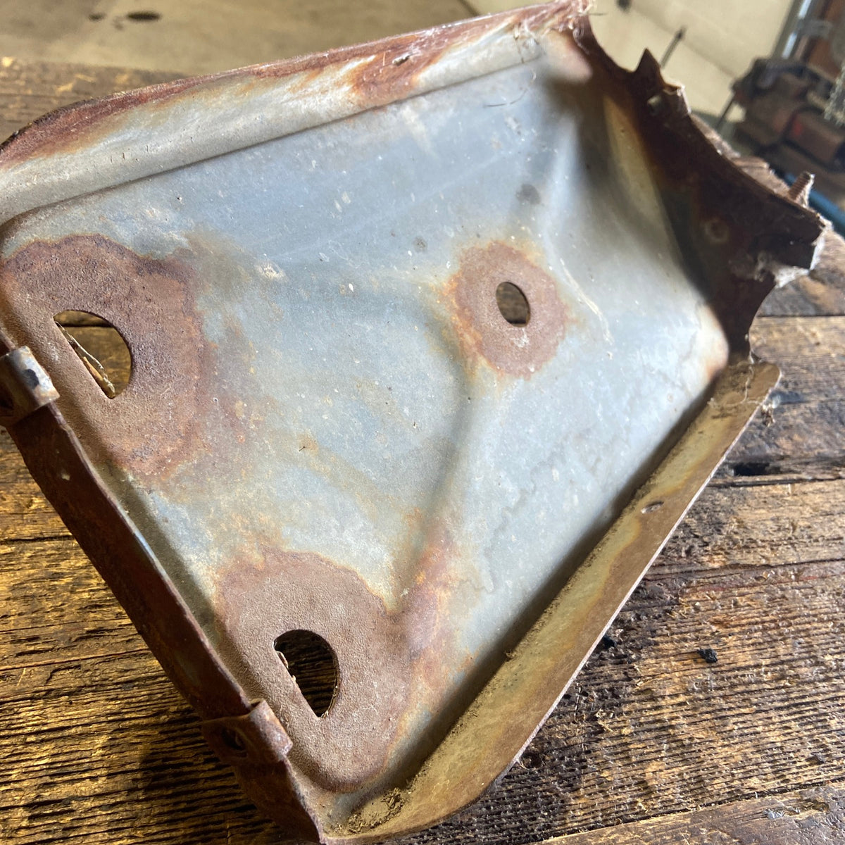 89-&#39;93 Dodge Ram Battery Tray Holder First Gen Cummins Low Km