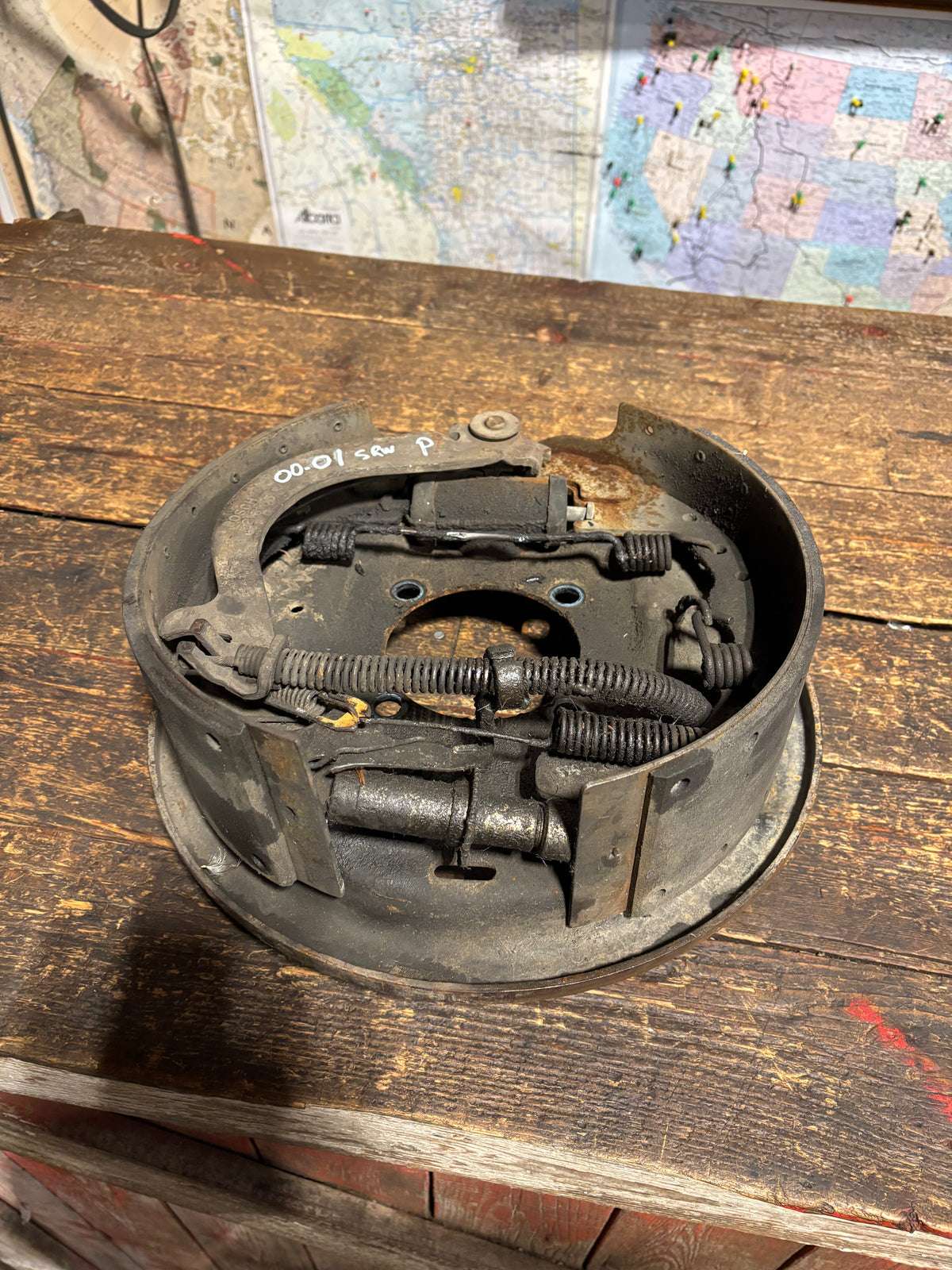 00-01 Dodge Ram Dana 80 Passenger Side Backing Plate