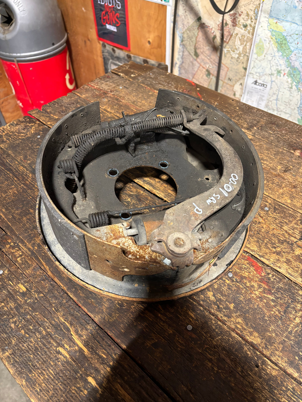 00-01 Dodge Ram Dana 80 Passenger Side Backing Plate