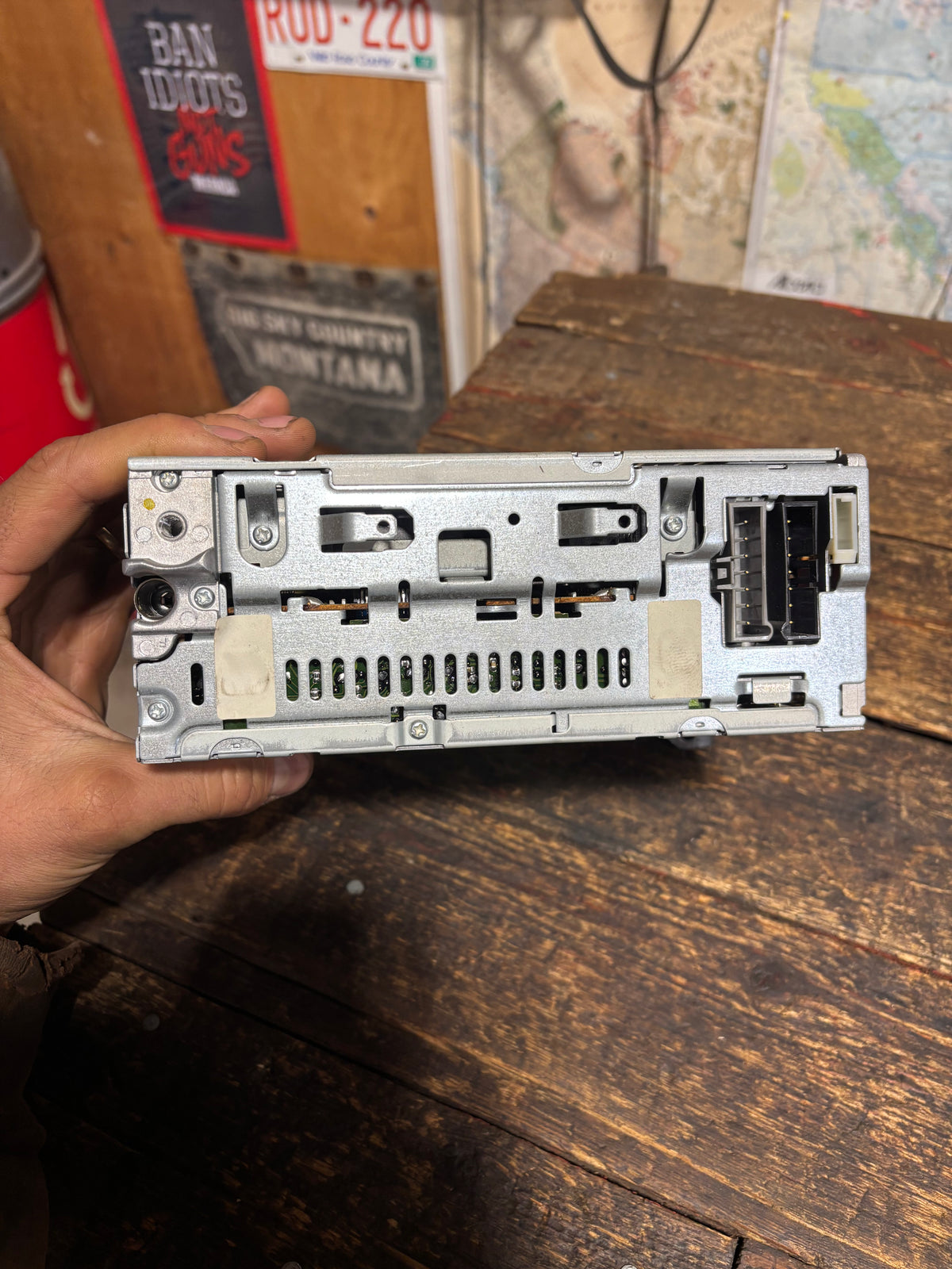 1994 - 2002 DODGE RAM 1500 2500 3500 OEM RADIO CD TAPE CASSETTE PLAYER P04704383