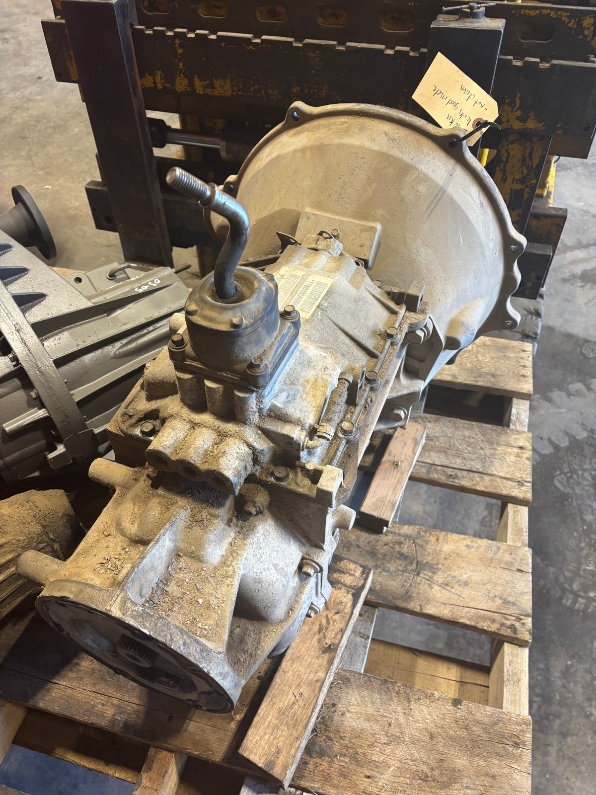 NV4500 TRANSMISSION USED PLUS CORE READ DETAILS.