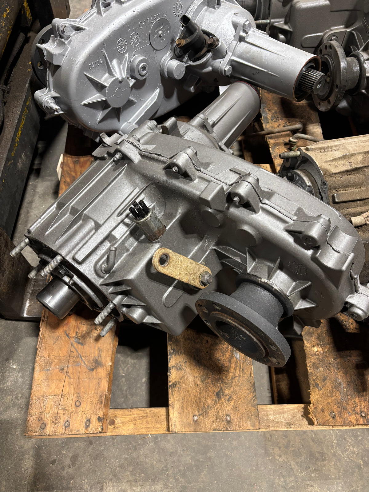 RESEALED / INSPECTED USED 1998 - 2002 RAM 2500 241DLD 29 SPLINE