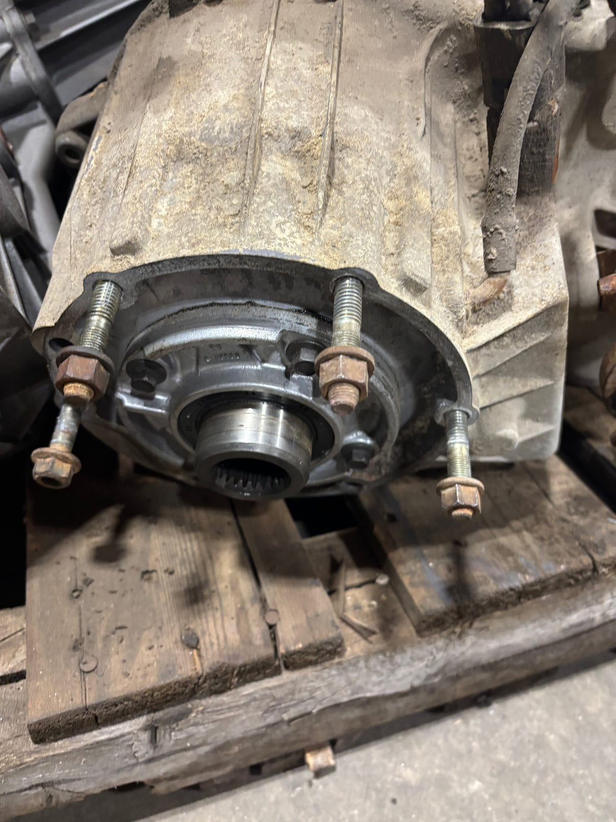 USED 1998-2002 RAM 2500 241DLD 23 SPLINE AUTO TRANS