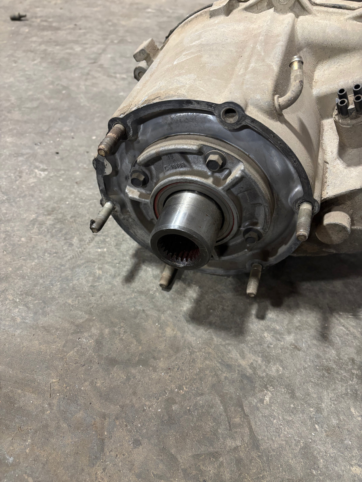 USED 1998-2001 RAM 1500 231D TRANSFER CASE 23 SPLINE