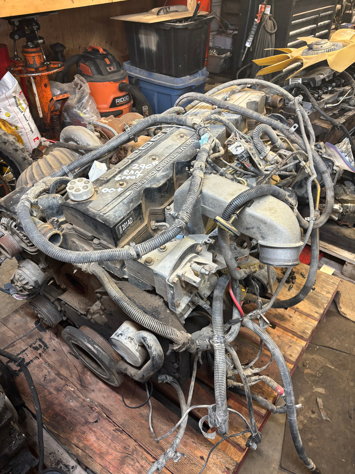 2000.5 DODGE 5.9L 24V CUMMINS 290,000KM