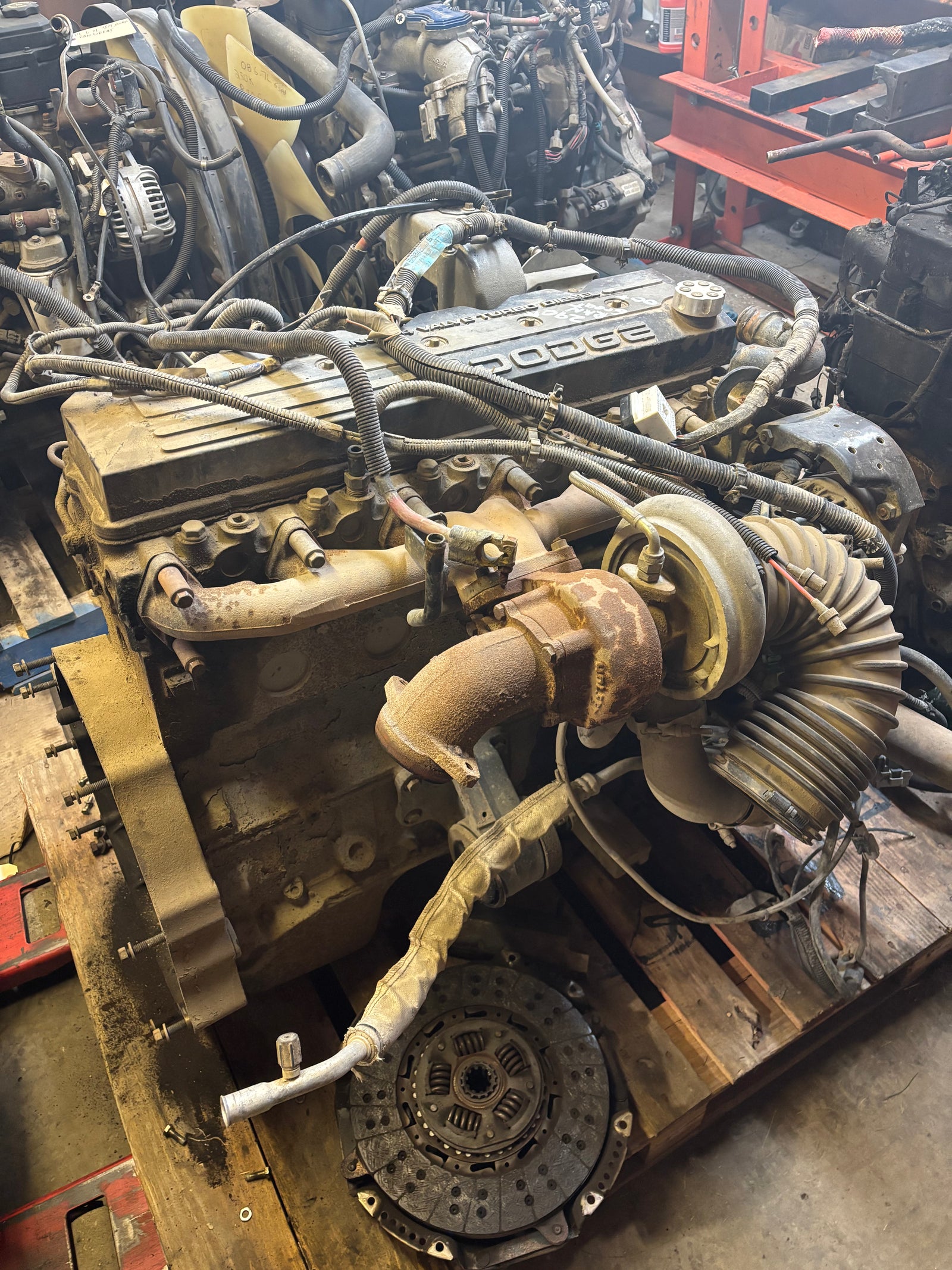 2000.5 DODGE 5.9L 24V CUMMINS 290,000KM