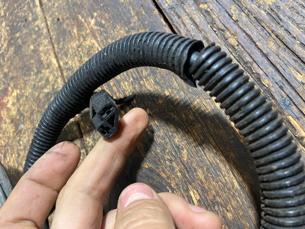 89-&#39;93 Dodge Ram 5.9L 1st Gen Cummins Alternator Harness