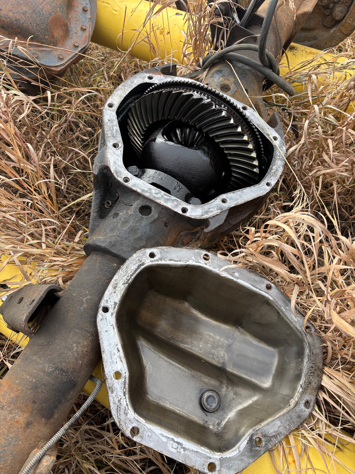 1994-1999 RAM 3500 DRW REAR DIFF DANA 80 355 PICKUP STYLE, DRUMS