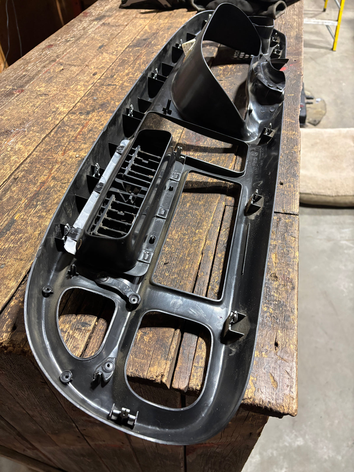 OEM &#39;98 Dodge Ram Dash Bezel Gauge Cluster Radio Surround