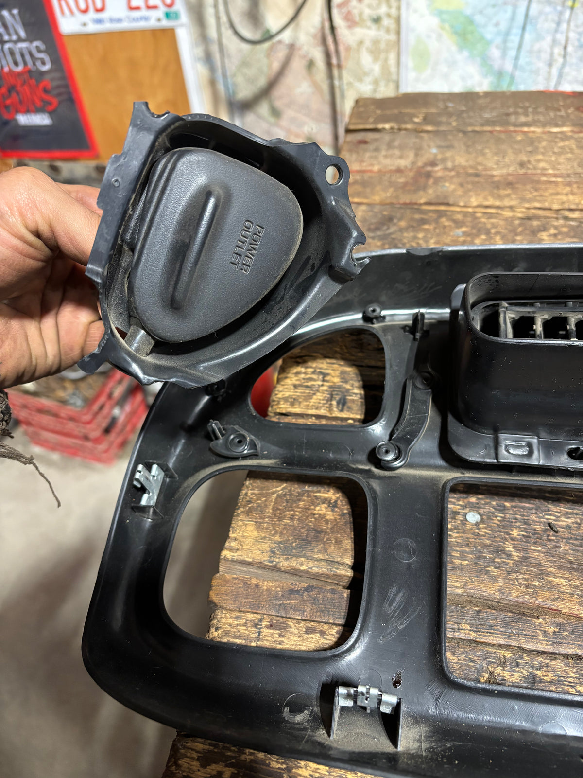 OEM &#39;98 Dodge Ram Dash Bezel Gauge Cluster Radio Surround