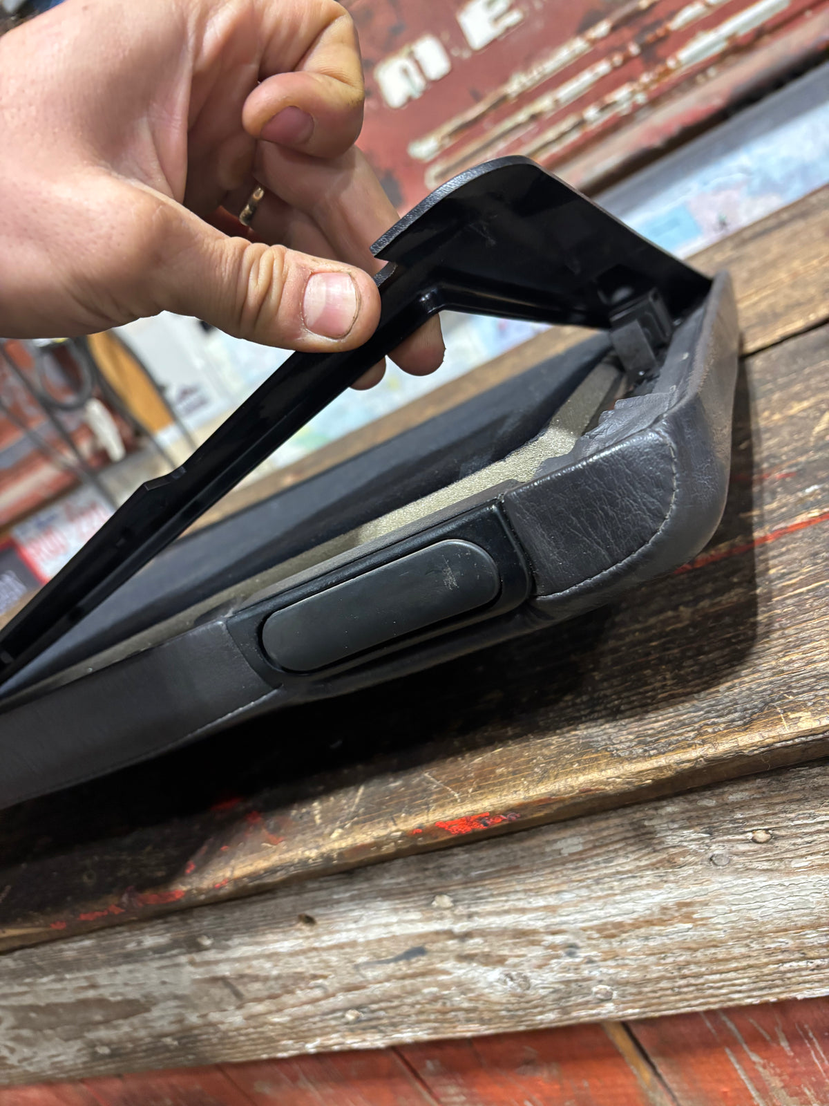 98-&#39;02 Dodge Ram Dark Grey Black Middle Seat Console Lid