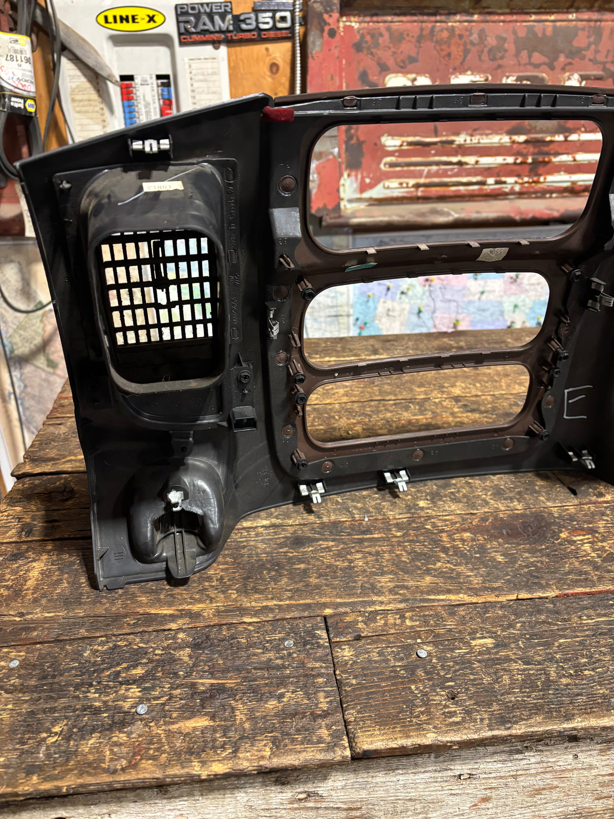 03-&#39;05 Dodge Ram Laramie Woodgrain Climate Control Center Console Bezel