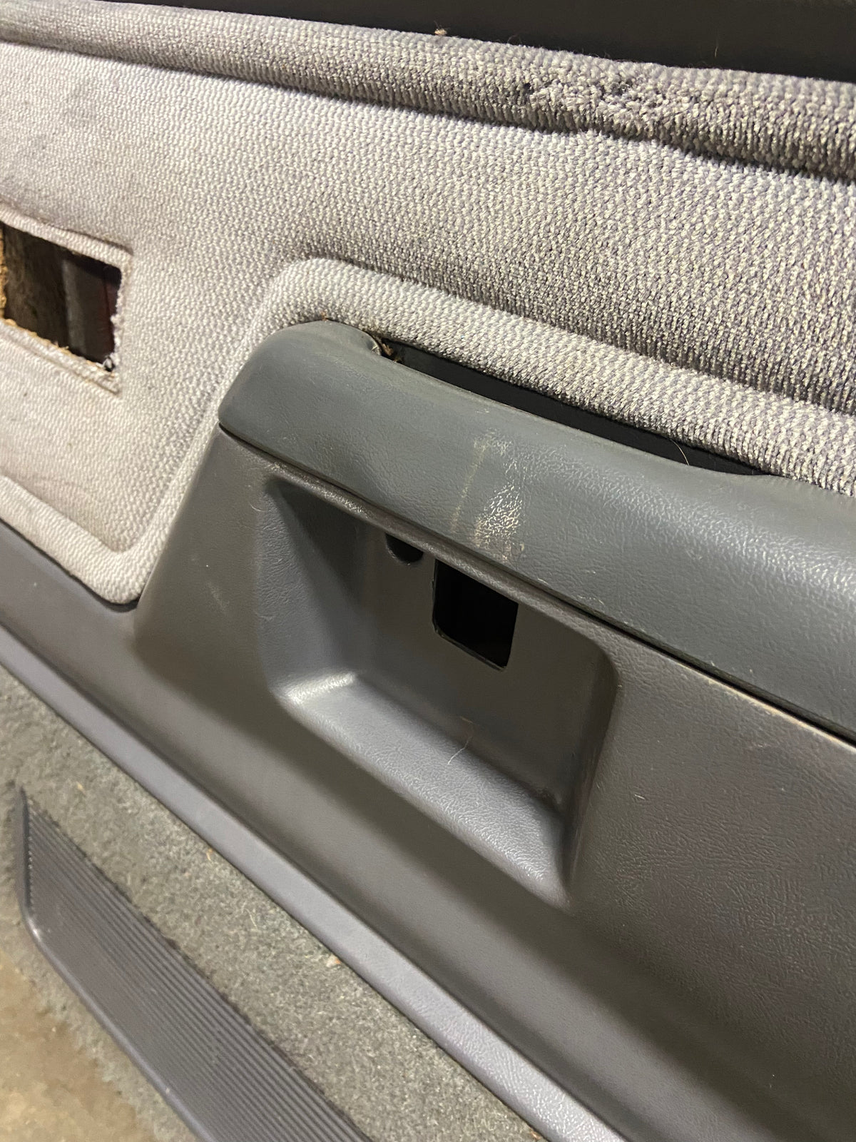 89 - &#39;93 Dodge Ram OEM Nice Set LH RH Grey Power Door Interior Panels