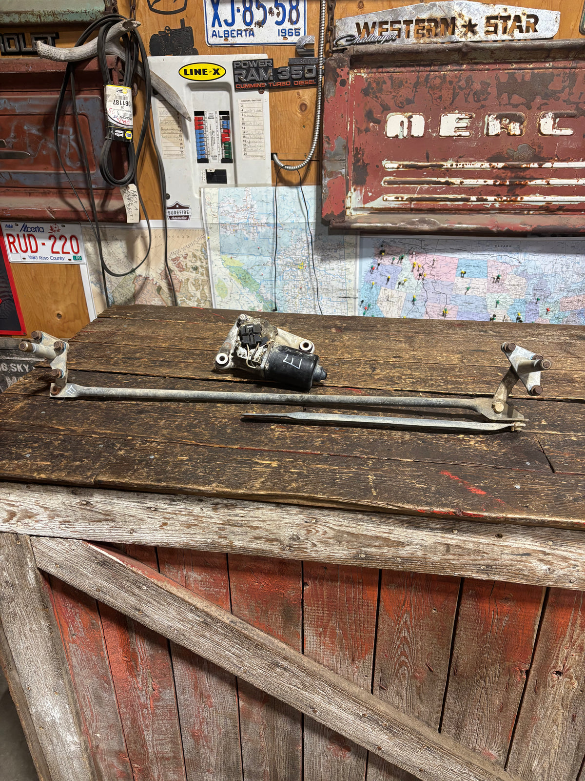 89-93 Dodge Ram Cummins Wiper Linkage and Wiper Motor