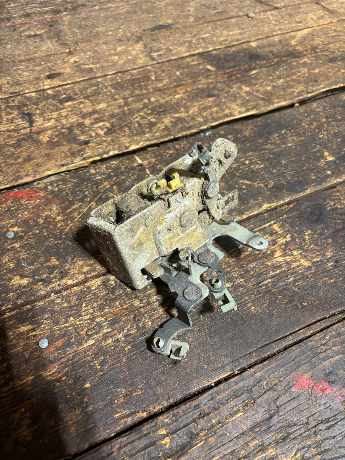 89-&#39;93 Dodge Ram Driver Side Door Latch