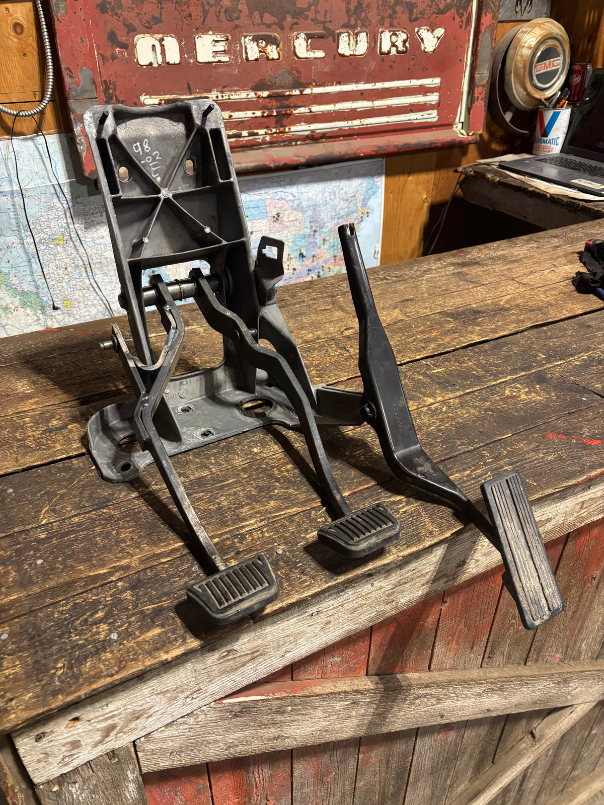 98-'02 Dodge Ram Clutch Brake Throttle Pedal Assembly