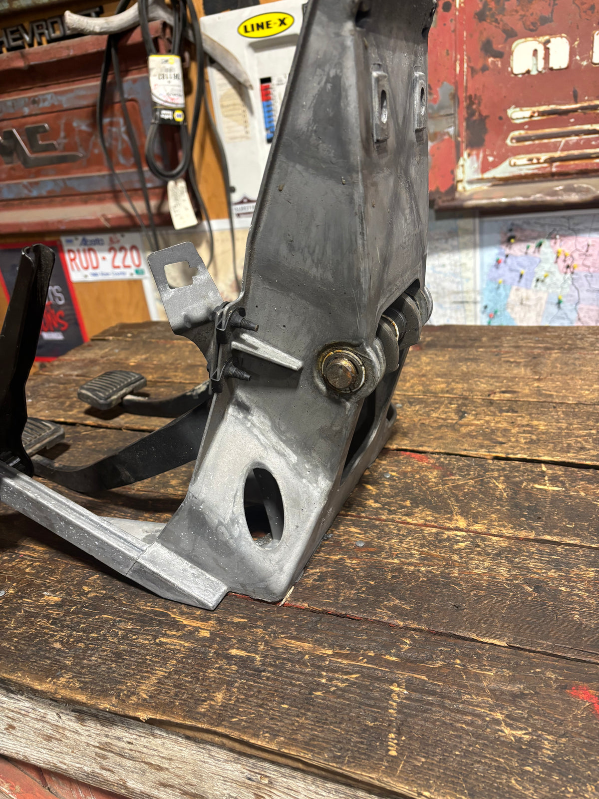 98-'02 Dodge Ram Clutch Brake Throttle Pedal Assembly