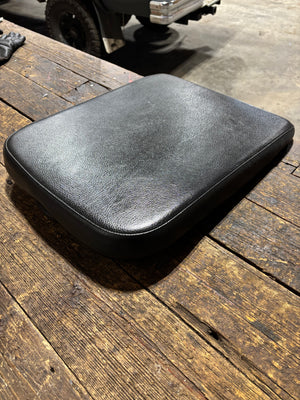 2003 2004 2005 DODGE RAM 1500 2500 3500 CUMMINS CENTER CONSOLE LID BLACK