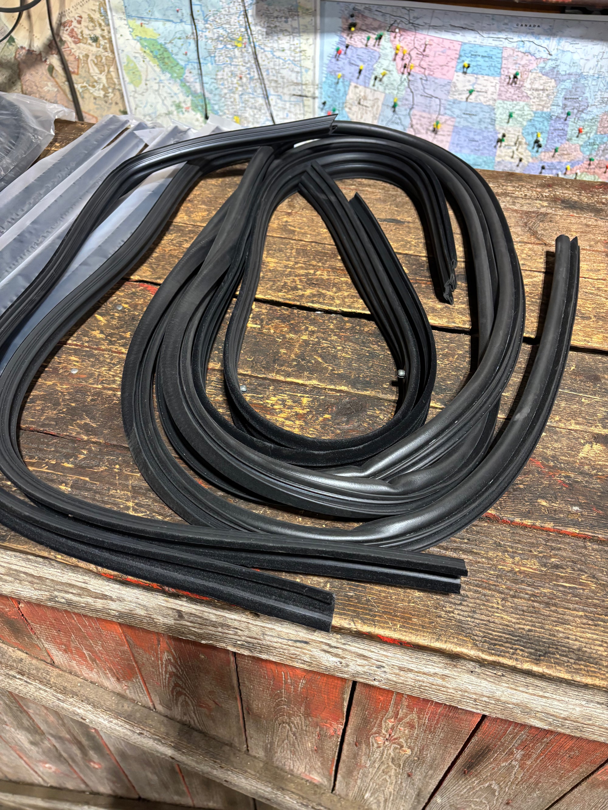 1972-1979 DODGE RAM WINDOW BELT WEATHERSTRIP DOOR SEAL KIT