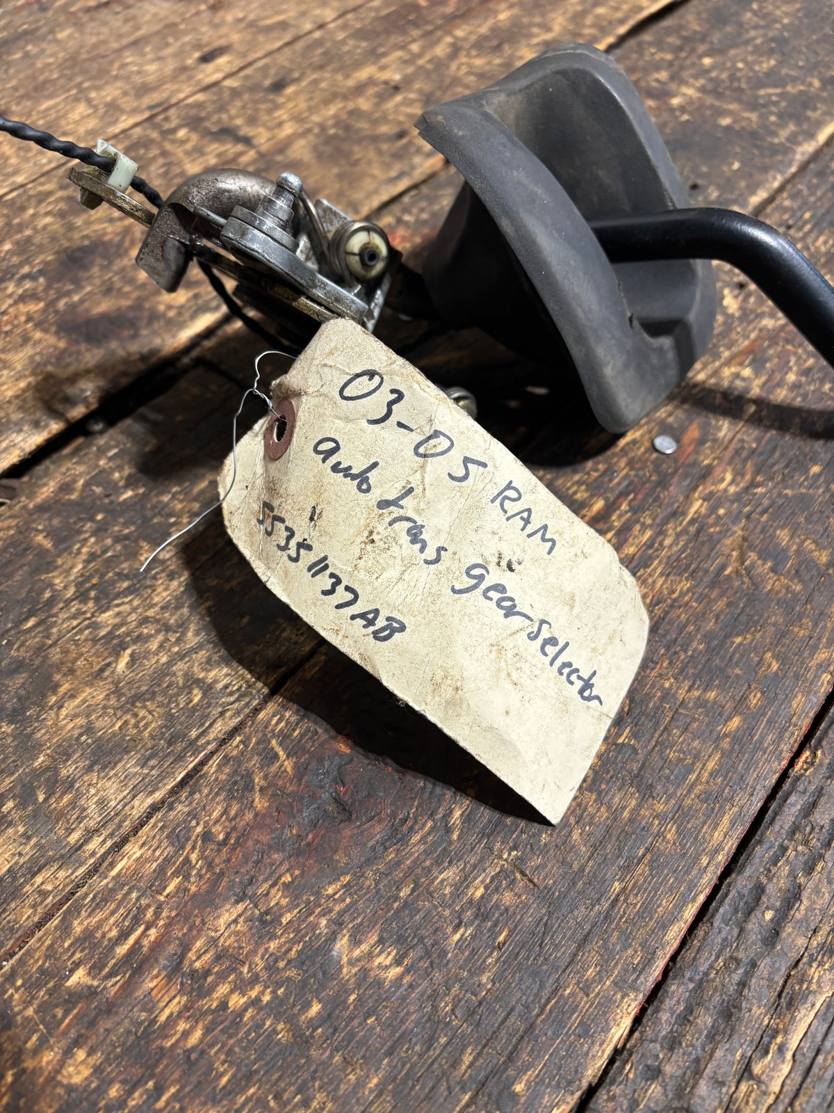 2003 - 2007 DODGE RAM 2500 3500 CUMMINS AUTOMATIC GEAR SHIFTER HANDLE