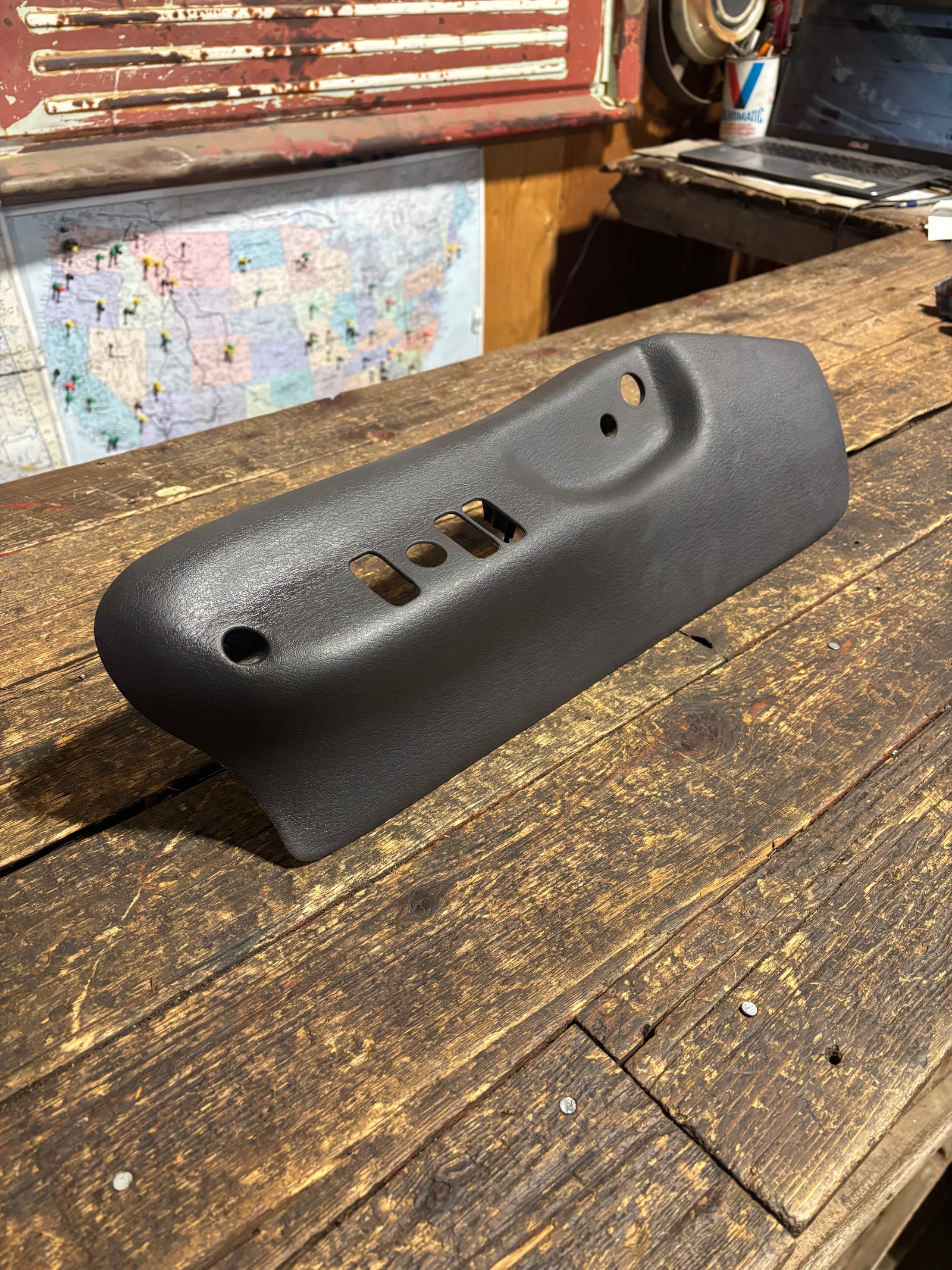 1998-2002 DODGE RAM 2500 3500 DRIVER SEAT SIDE PLASTIC PANEL DARK GREY 807407AD