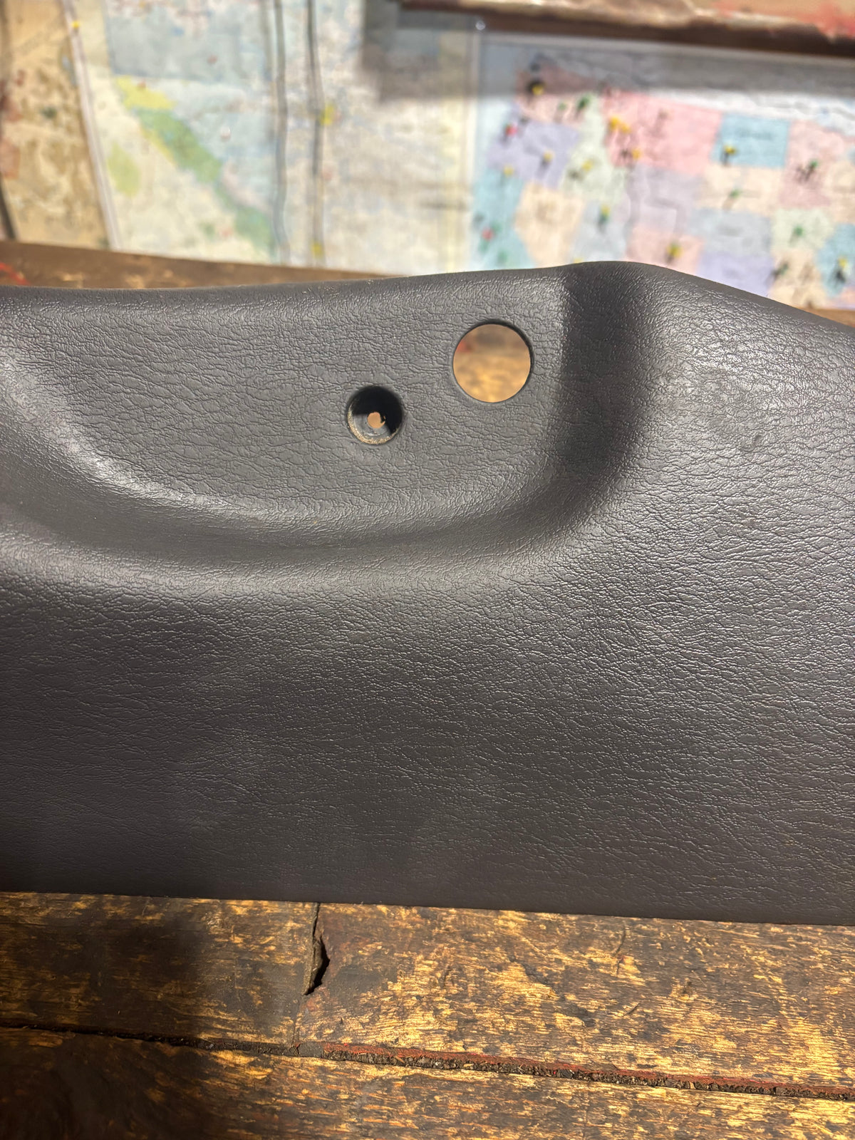 1998-2002 DODGE RAM 2500 3500 DRIVER SEAT SIDE PLASTIC PANEL DARK GREY 807407AD