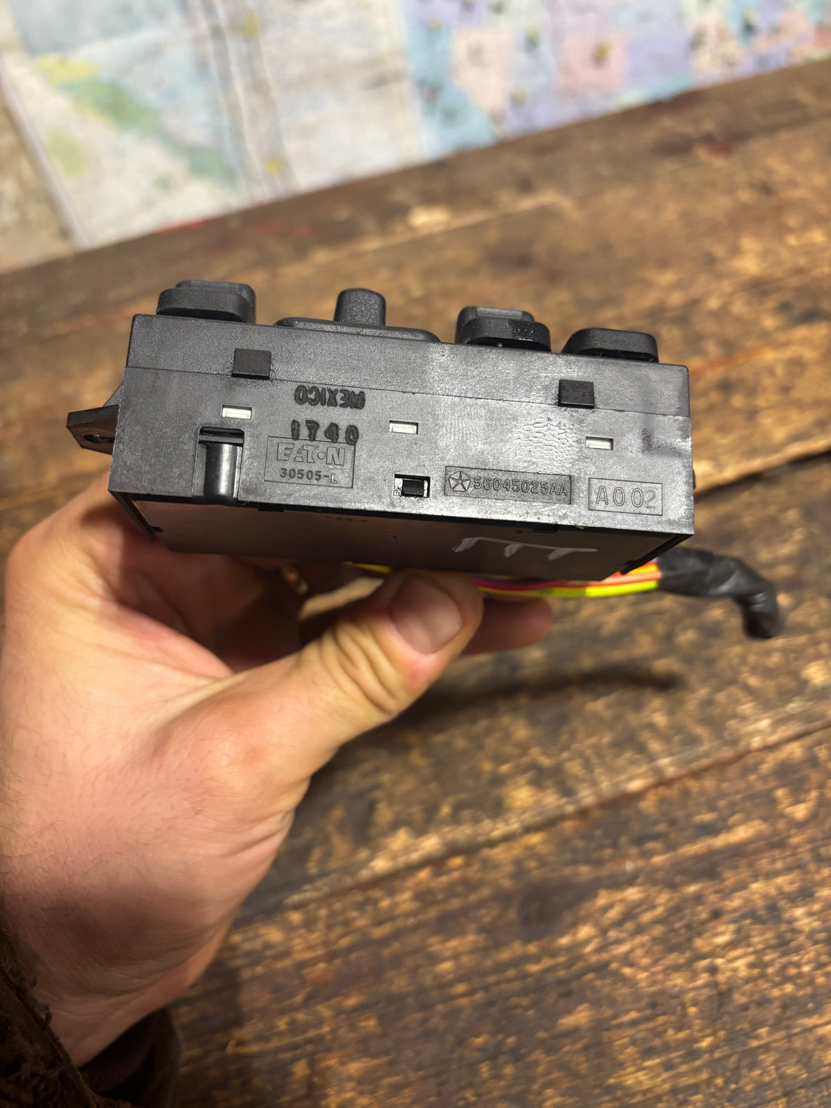 1998 - 2002 DODGE RAM 1500 2500 3500 DRIVER SEAT SIDE CONTROLS SWITCH 56045025AA