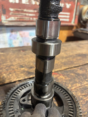 2000 - 2002 Dodge Ram Cummins 5.9l 24v camshaft 3946436 3942567