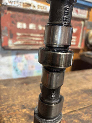 2000 - 2002 Dodge Ram Cummins 5.9l 24v camshaft 3946436 3942567