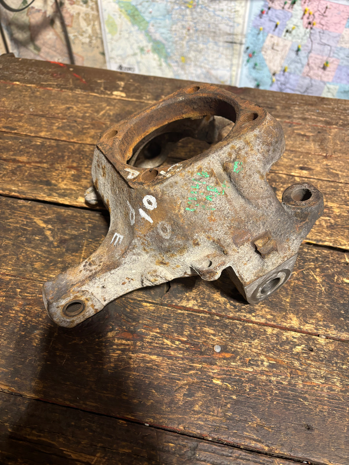 Passenger Steering Knuckle 99-02 Dodge Ram 4X4 Trucks D60