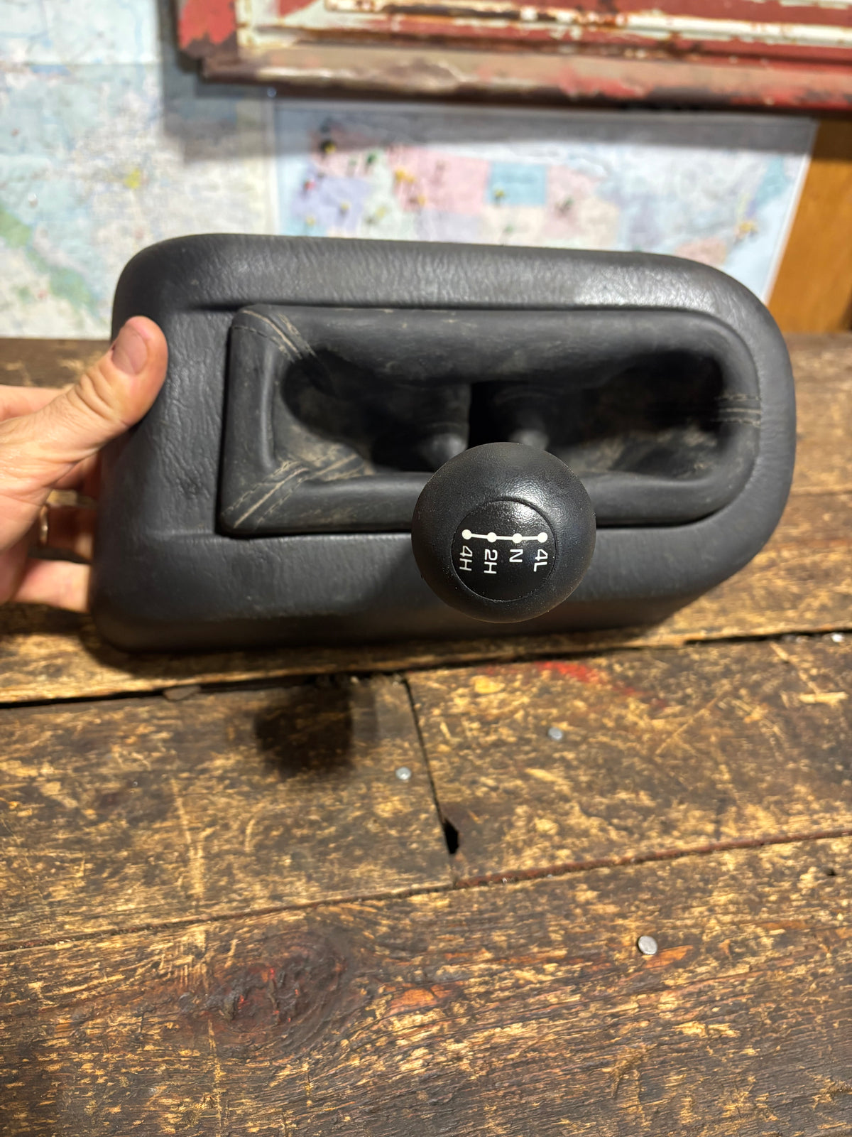 03-'05 Dodge Ram Cummins 4X4 Shifter Assembly (Black Cover)