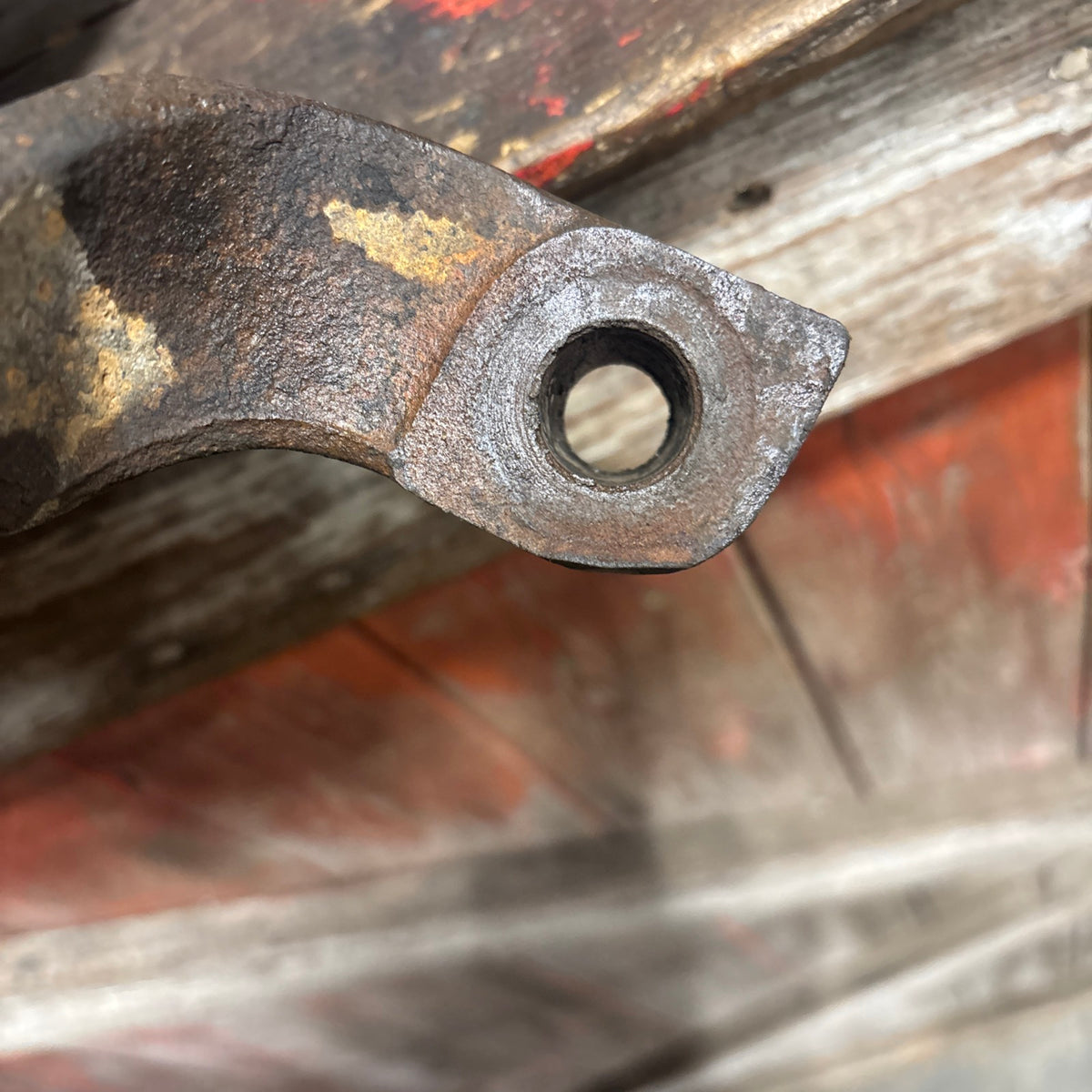 94-'98 Dodge Ram Dana 60 Driver Side Steering Knuckle