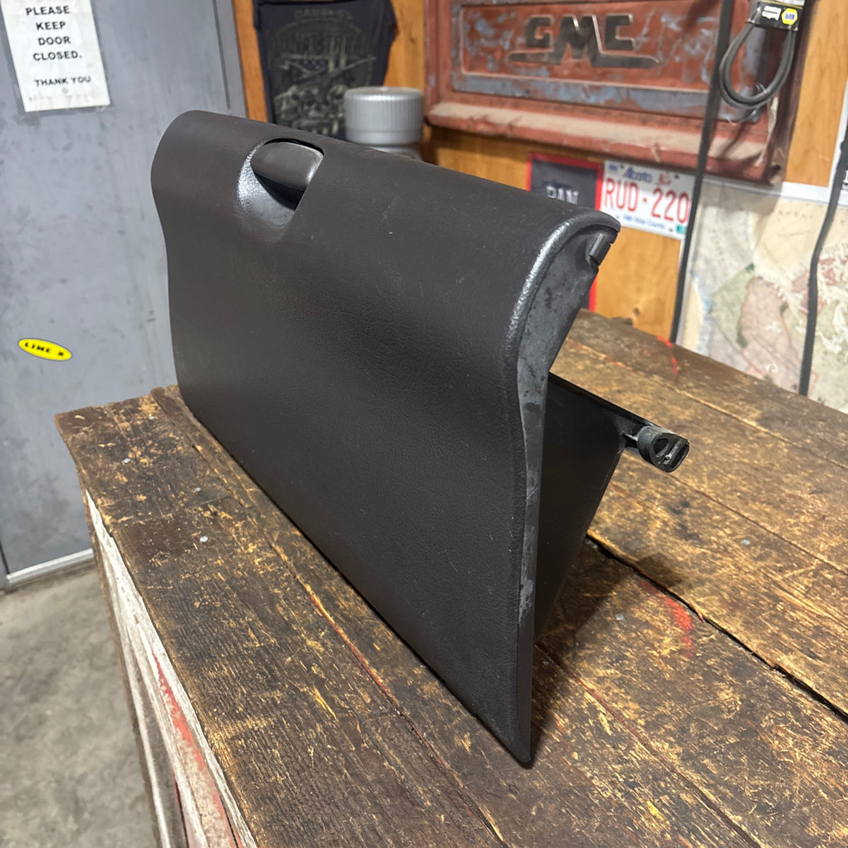 98-'02 Dodge Ram Dark Grey Agate Glove Box