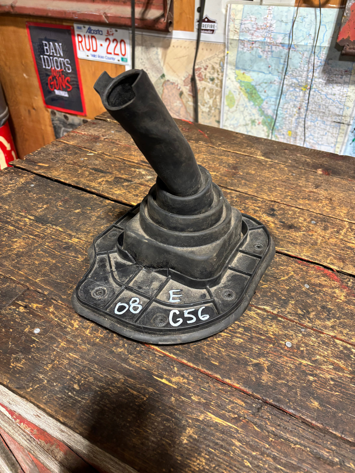 04-&#39;09 Dodge Ram Cummins G56 Inner Rubber Shifter Boot