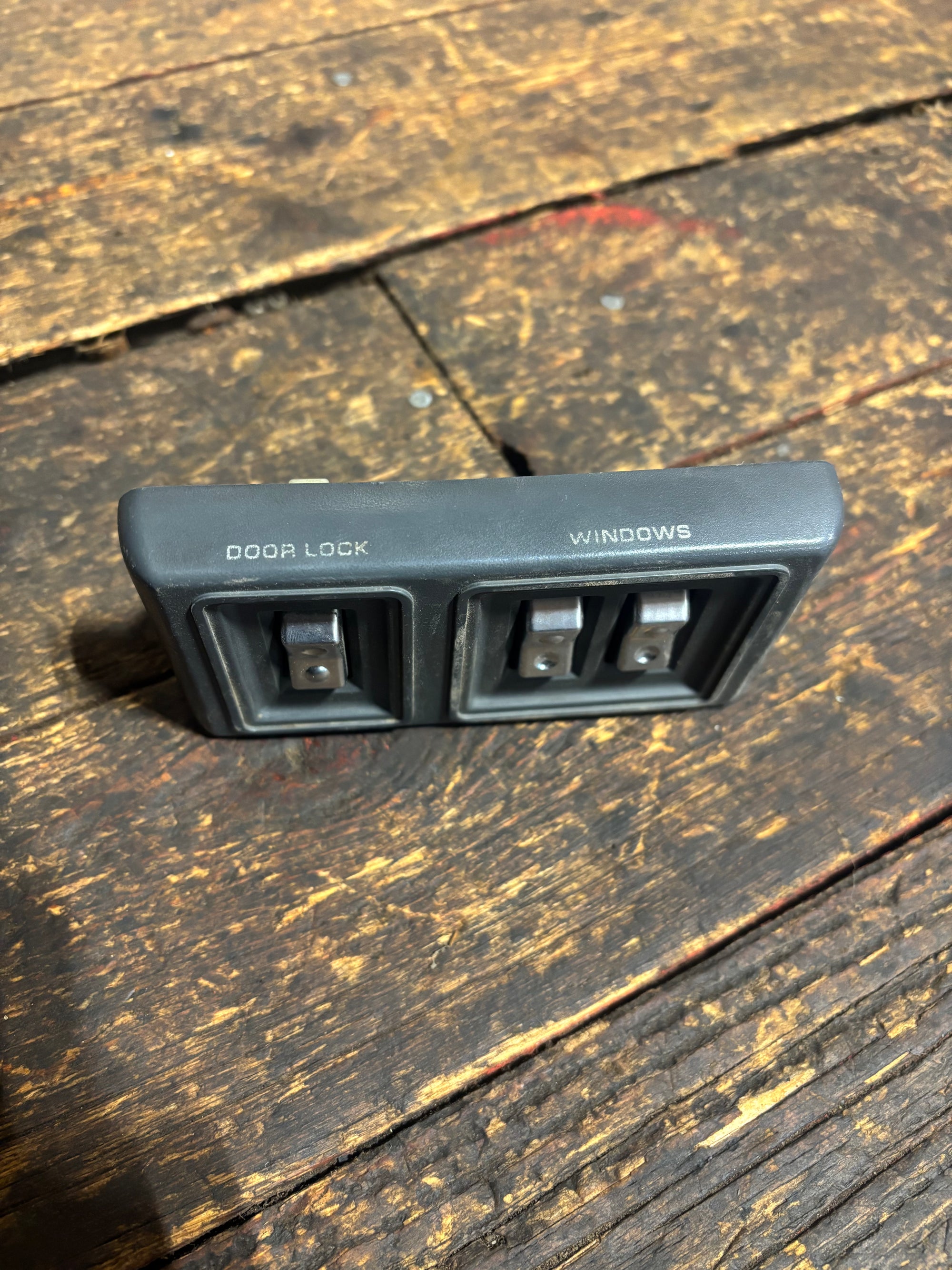 89-'93 Dodge Ram Cummins Driver Side Window & Lock Switch