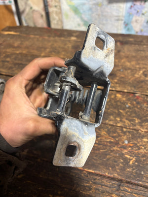 94-'01 Dodge Ram Driver Side Front Door Hinges