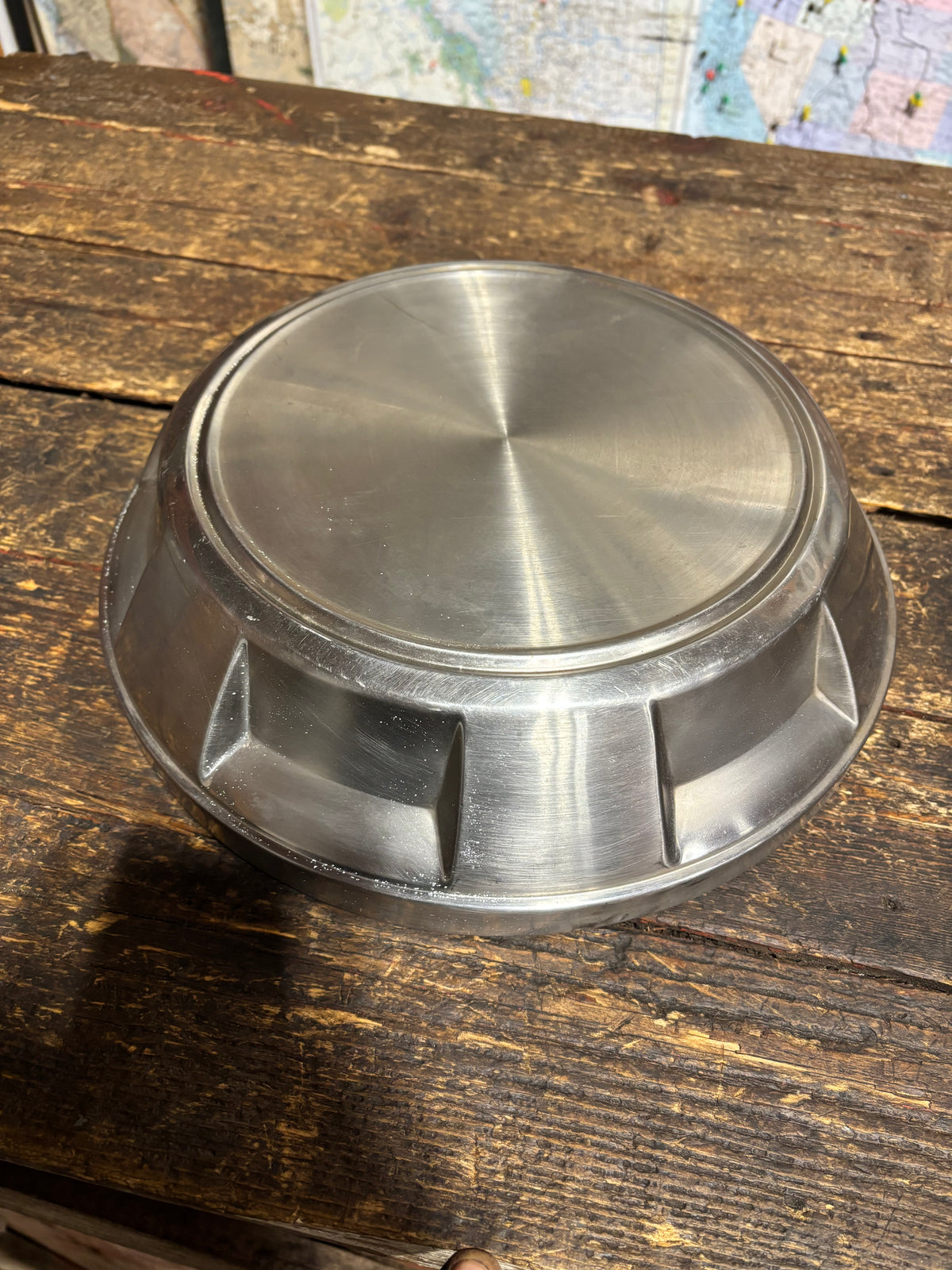 OEM 1989 - 1993 DODGE RAM 250 1ST GEN CUMMINS 2WD HUB CAP