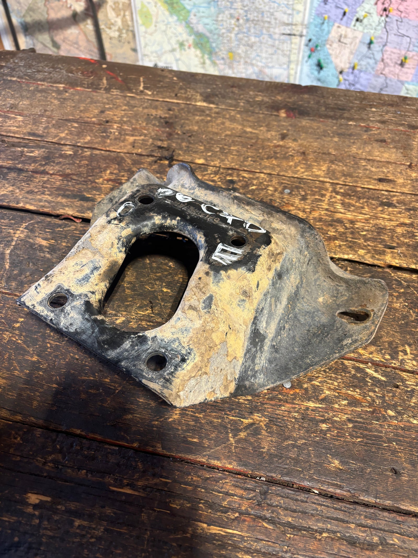 06-'07 Dodge Ram Cummins 48Re Auto Transmission Bracket